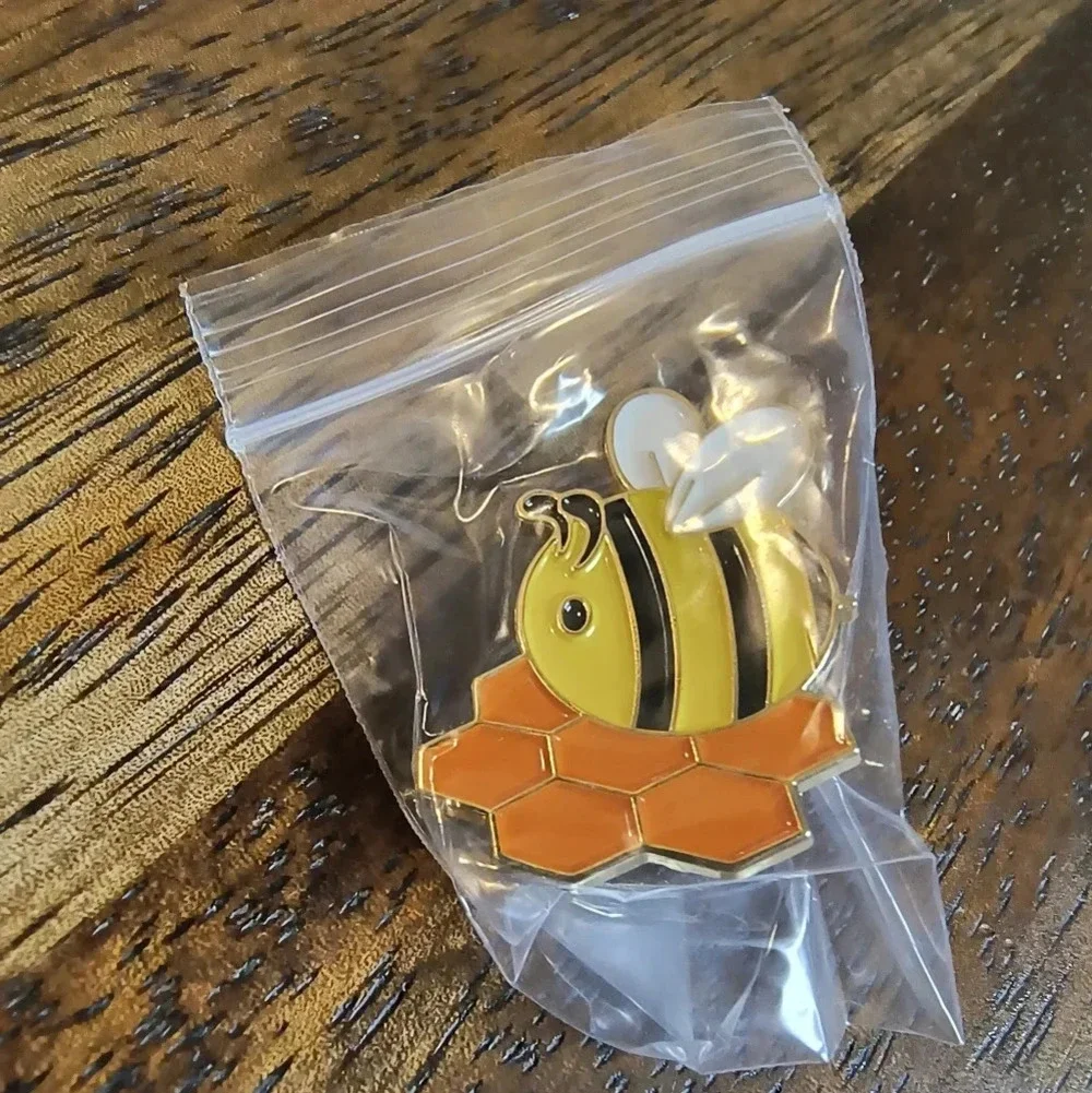 Otaku Ramen collection lovely pin